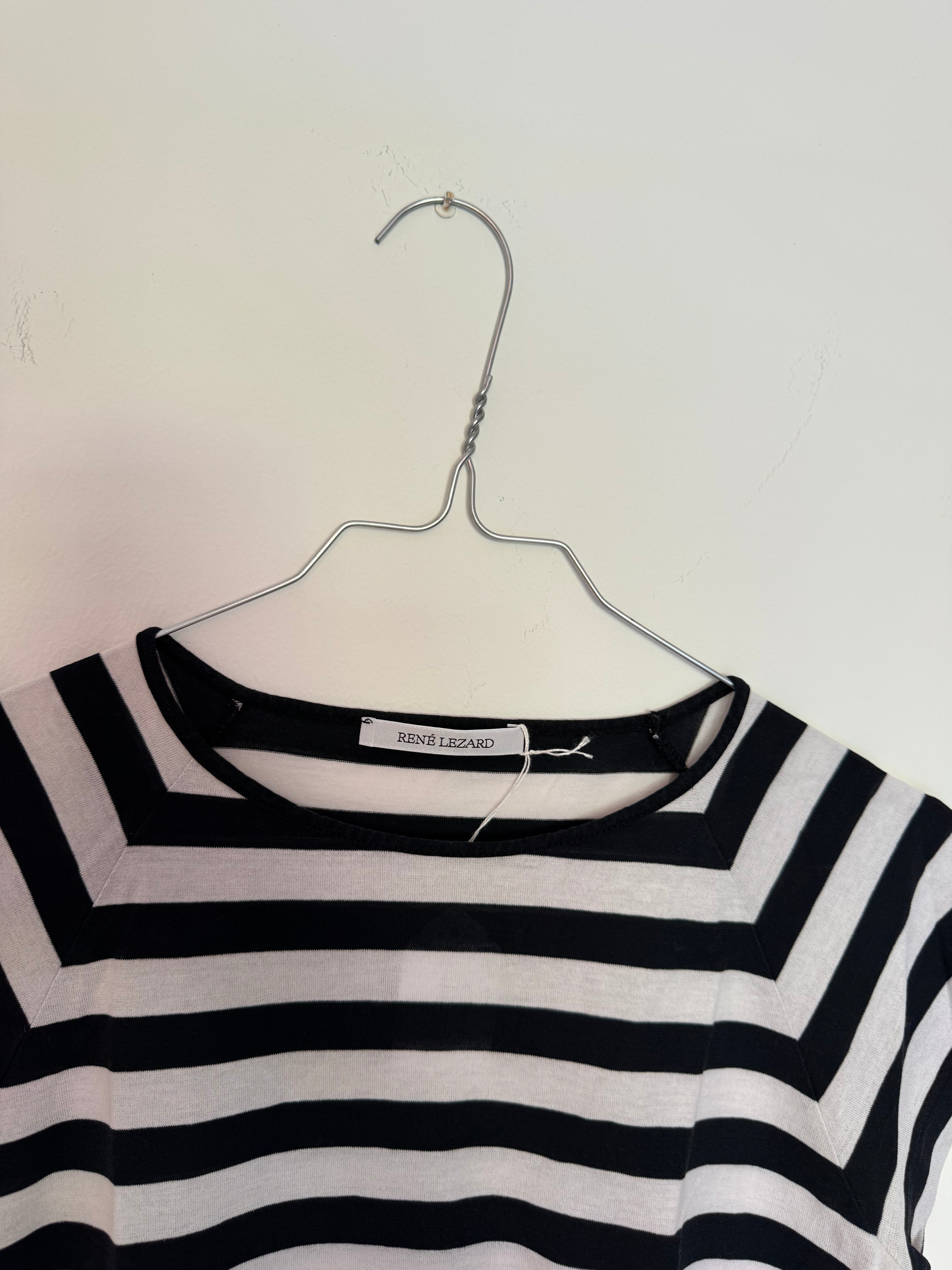 Stripped baby tshirt