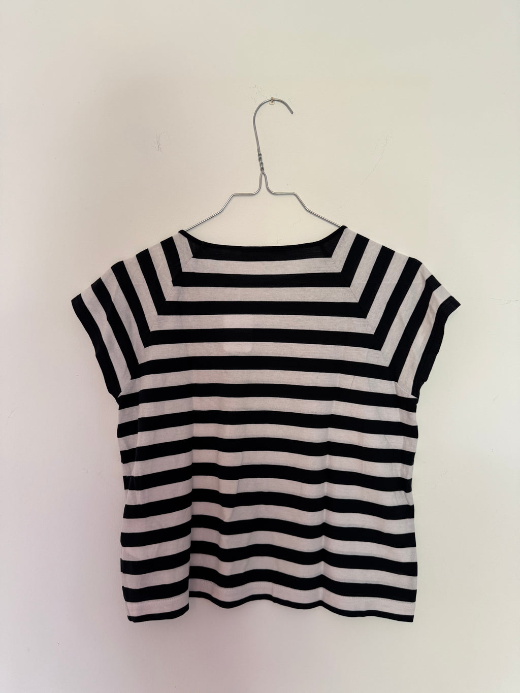 Stripped baby tshirt