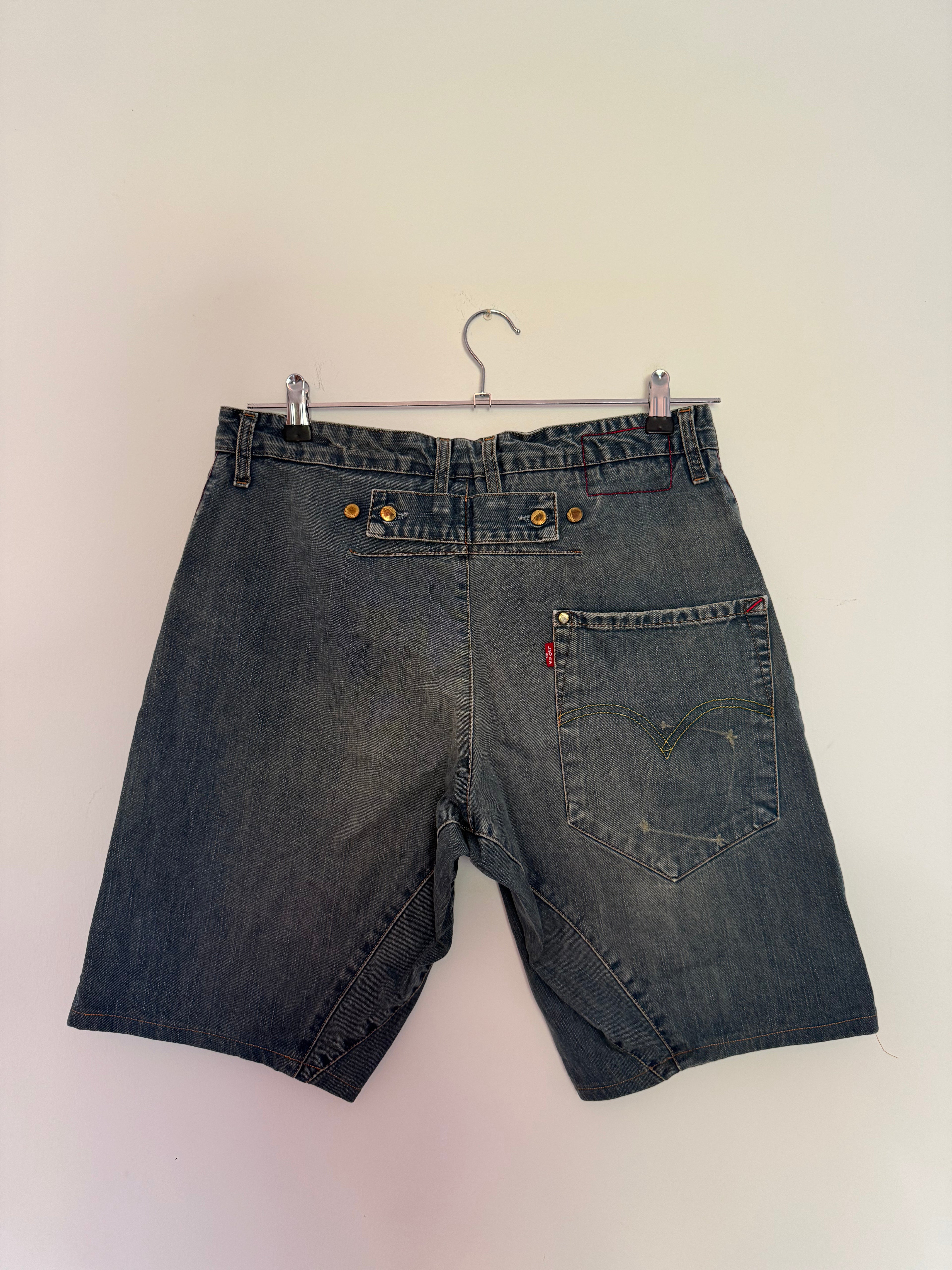 Levis engineered Shorts